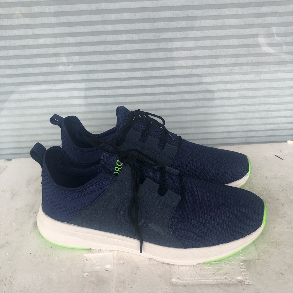 Skora Osatur Men’s Navy and Green Athletic Lightweight Sneakers Size 9